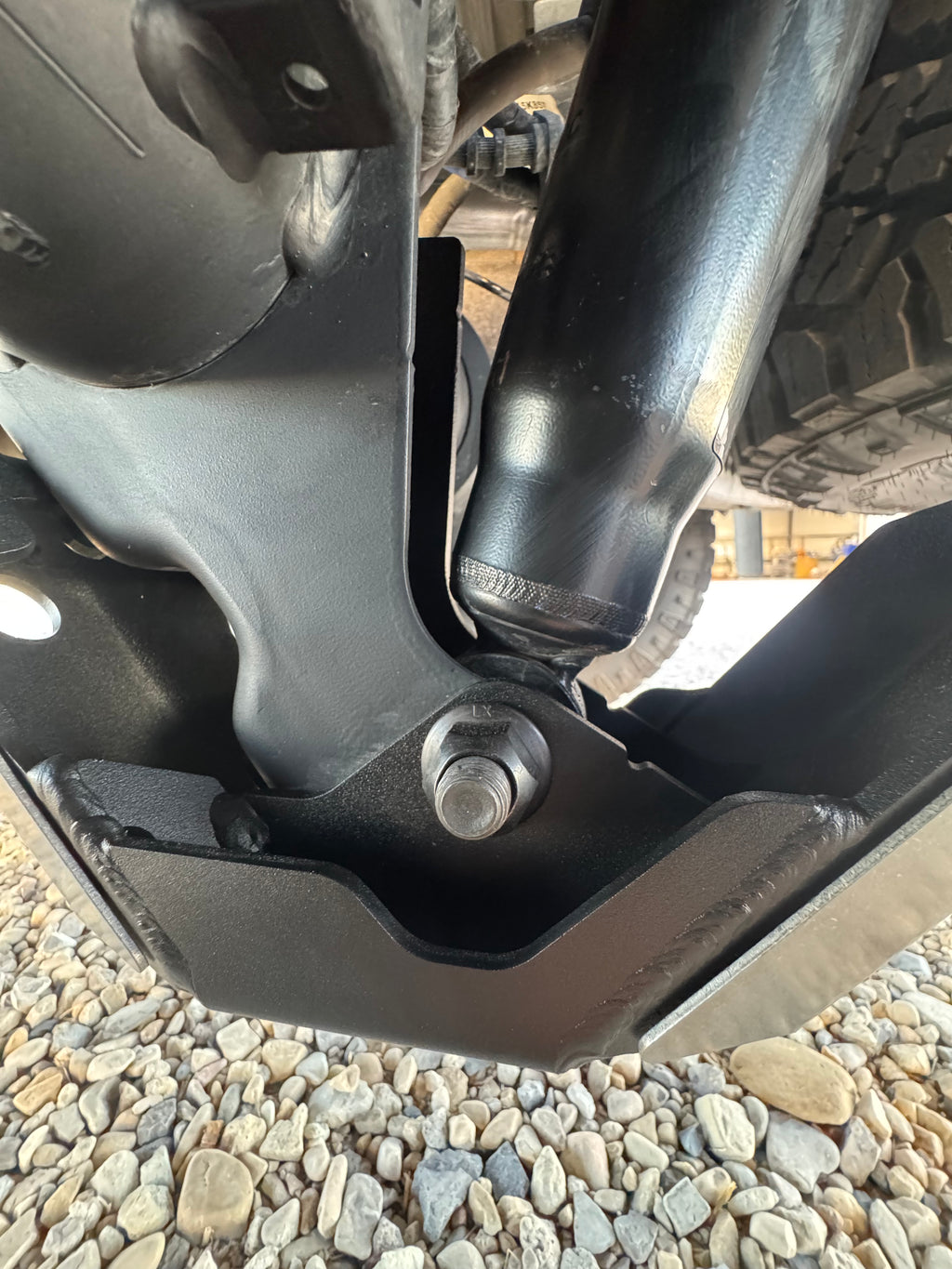 HD Rear Shock Guards: 2023-27 F-250/F-350