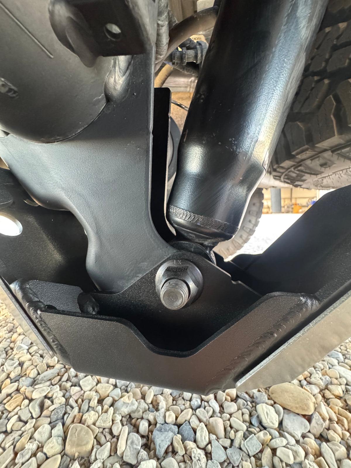 HD Rear Shock Guards: 2023-27 F-250/F-350