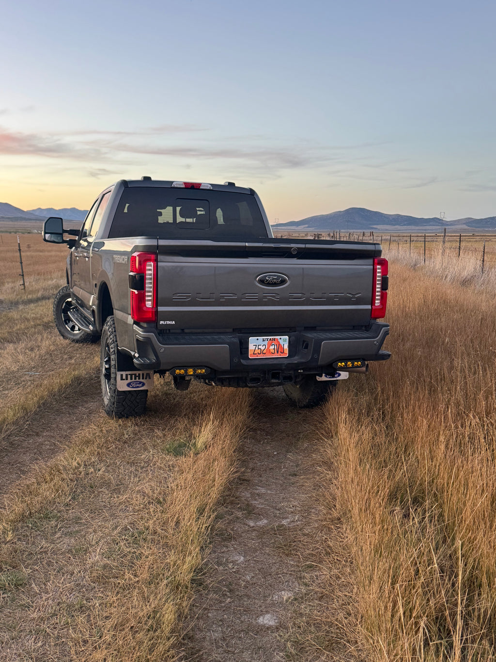 Rear Bumper Light Enclosures: 23+ F-250/350/450
